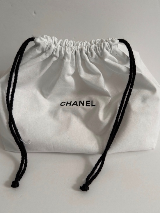 CHANEL Handbags - Chanel drawstring bag